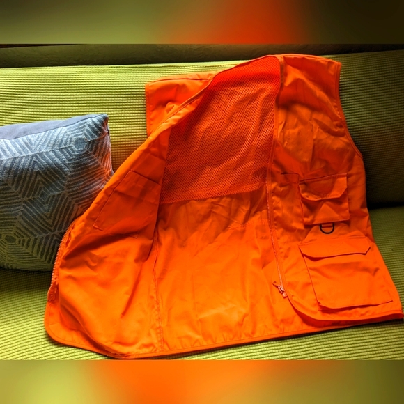 COPY - Orange neon vest with zipper and pockets for men size medium or large - Picture 7 of 8